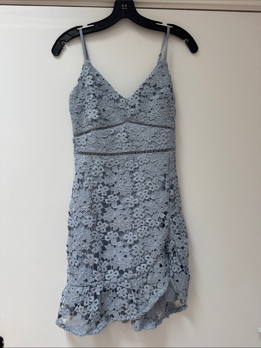 Abercrombie & Fitch Light Blue Lace Mini Dress with Ruffle Hem - Picture 1 of 8
